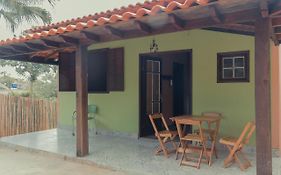 Em Tiradentes, Minas Gerais, casa exclusiva em terreno arborizado